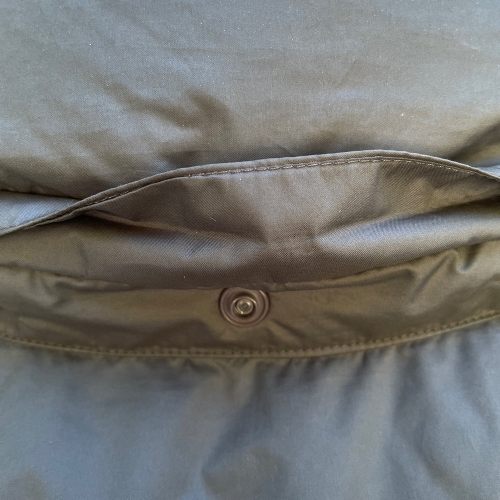 Patagonia Down Vest, Women’s Size Medium, Gray - Picture 6 of 8